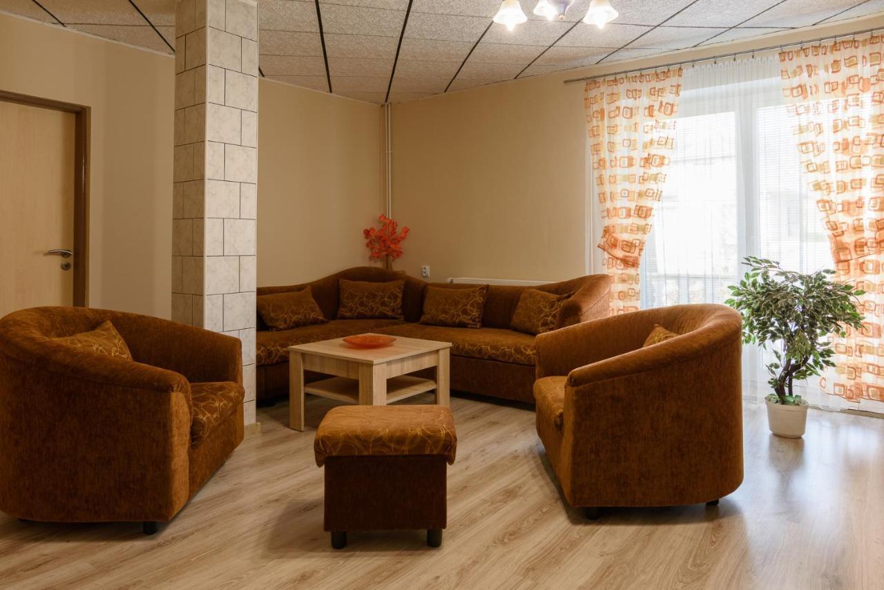 Apartmán Elegant 2 Bešeňová Exterior foto