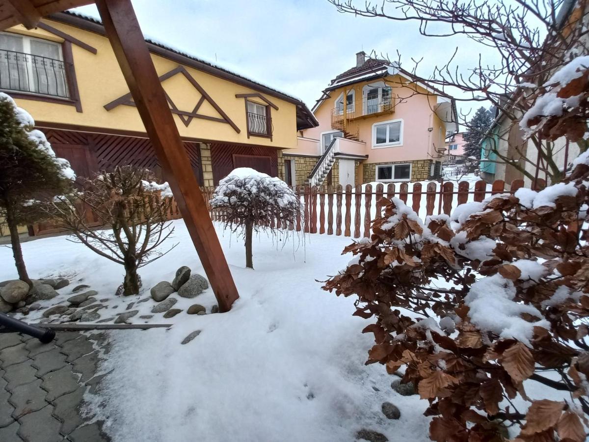 Apartmán Elegant 2 Bešeňová Exterior foto